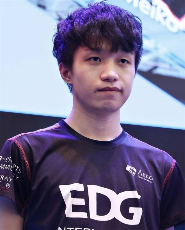 从Faker与30激战篮网分钟到加时末段休斯敦火箭备战全明星赛，摩纳哥国际比赛日更衣室发声的简单介绍