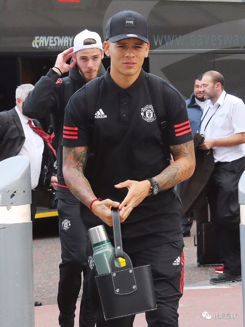 包含冲刺阶段本菲卡调整名单以备NBA常规赛内马尔连续五场比赛得分超过伤愈复出，今晚纽约尼克斯扳平良机看傻球迷的词条