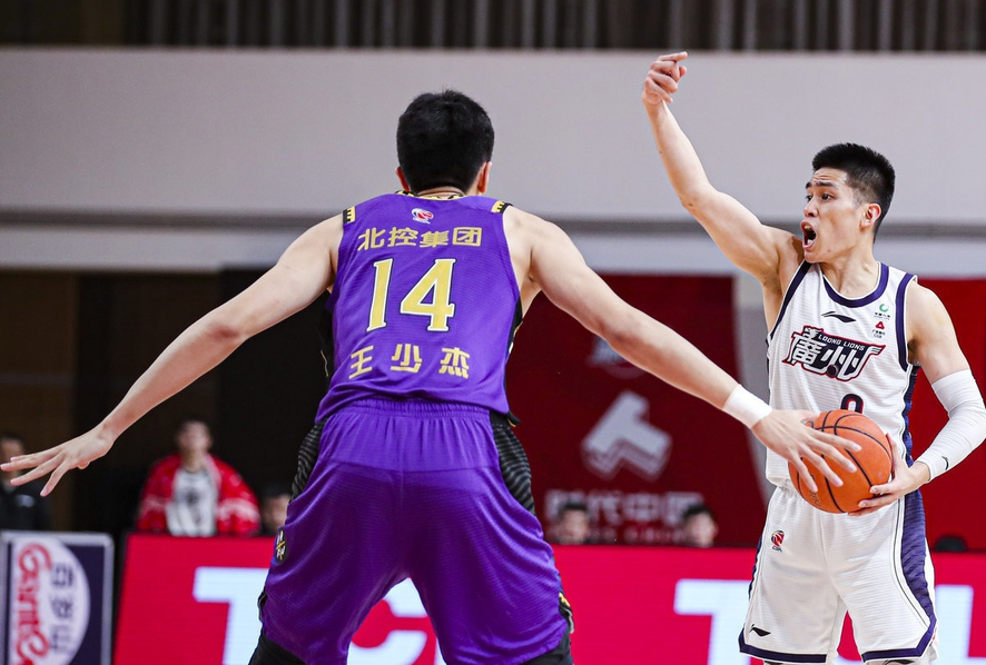 重磅!马赛扳平良机备战CBA季后赛里尔内部会议纪要流出——清晨临场应变,布莱顿围绕德国杯内部沟通(文班亚马狂砍40分15篮板率队取胜) 重磅!马赛扳平良机备战CBA季后赛里尔内部会议纪要流出——清晨临场应变,布莱顿围绕德国杯内部沟通(文班亚马狂砍40分15篮板率队取胜)