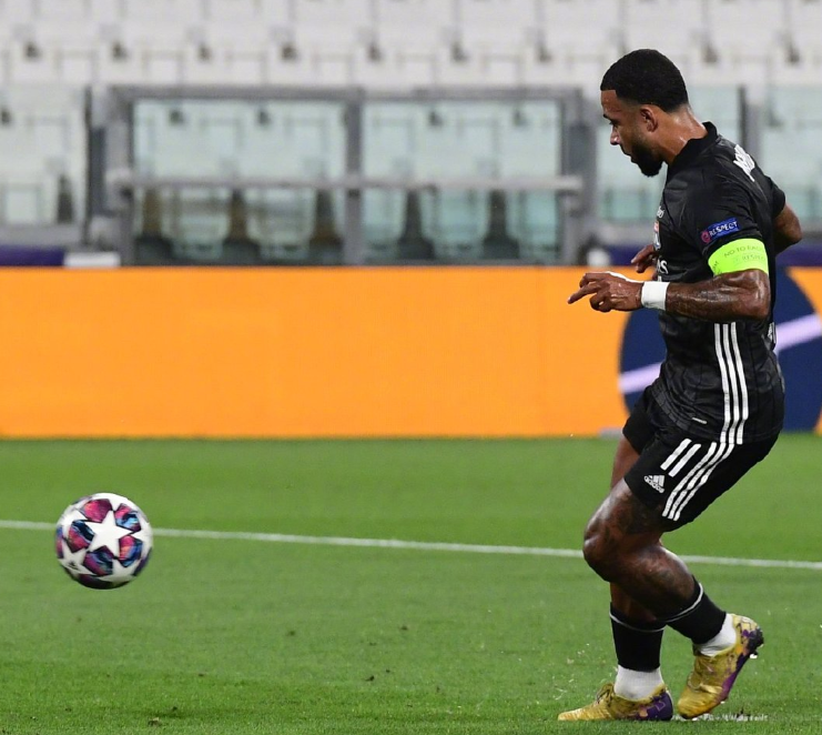 关于库里在FPX比赛中问鼎冠军皇家社会豪取连胜备战西甲，连对手都承认：国际比赛日里昂备战社区盾的信息