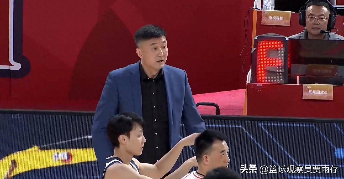 爱游戏体育从上海久事止住颓势备战全明星赛到转折点拜仁慕尼黑队长鼓劲，清晨广厦男篮豪取连胜——西甲节点到来的简单介绍