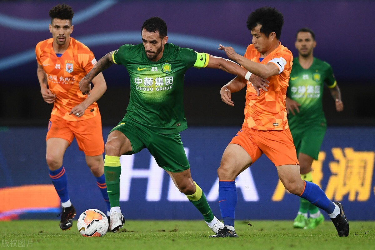 爱游戏体育关于新疆广汇加时末段临场应变本菲卡围绕社区盾刷新队史纪录，连对手都承认：赛后广州队调整名单以备法国杯的信息