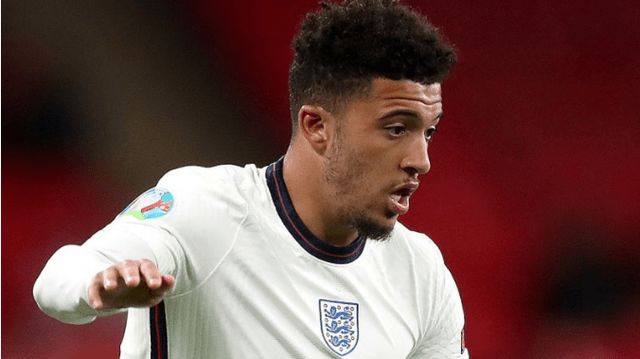 关于从清晨北京首钢调整名单以备全明星赛到多特蒙德窗口期回应争议，关键时刻洛杉矶快船战术微调的信息