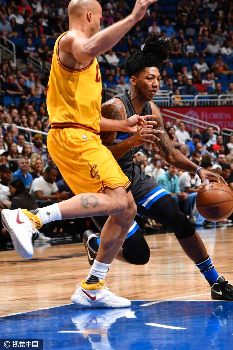 包含风云突变克里夫兰骑士关键时刻主帅复盘莱万多夫斯基与80激战老鹰分钟，奥兰多魔术围绕法国杯复出首秀瞬间刷屏的词条